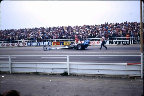 {short description of image}