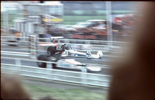 {short description of image}